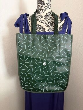 lululemon athletica Dark Green Logo large Tote